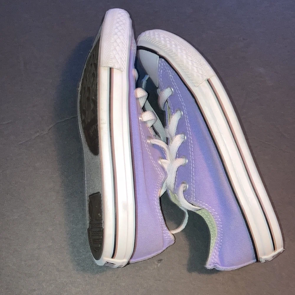 Converse Unisex 70 Ox Lilac Chuck Taylor All Star Low Top Sneakers Youth Size 2 - Picture 10 of 12